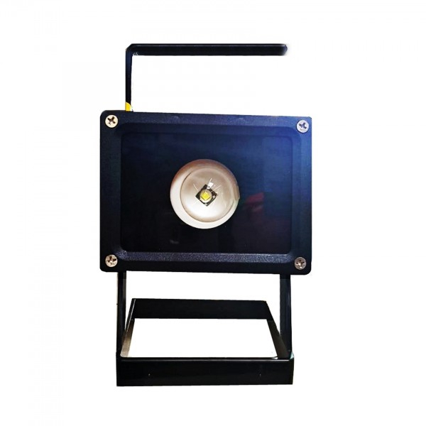 Product Image for Proiector LED 20W cu Lupa Alb Rece Acumulator si Suport 220V