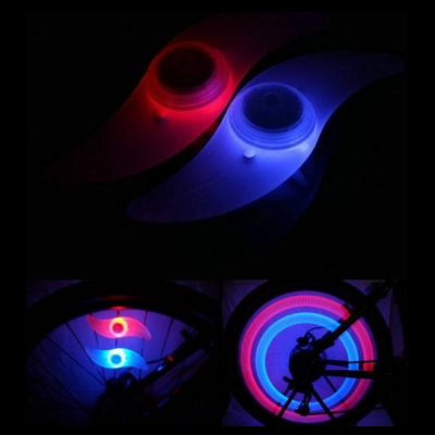 Set 4 Lumini Hot Wheels LED Multicolor Decorativ pentru Spite Bicicleta