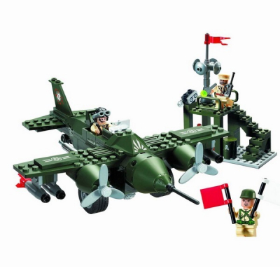 Joc tip Lego Avion Militar Enlighten 810 cu 225 Piese