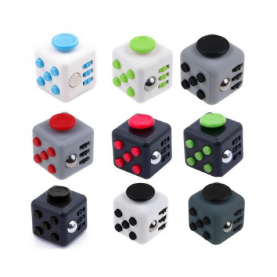 Jucarii Antistres Cub Fidget Cube