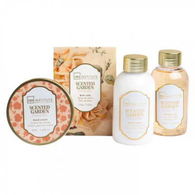 Set de ingrijire cadou IDC Institute 5 bucati Trandafiri Salbatici DNC66064