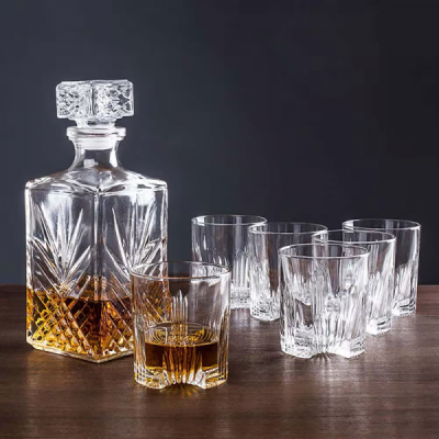 Set Whisky 6 pahare 285ml si Decantor 1l Sticla Bormioli Selecta DNC49282