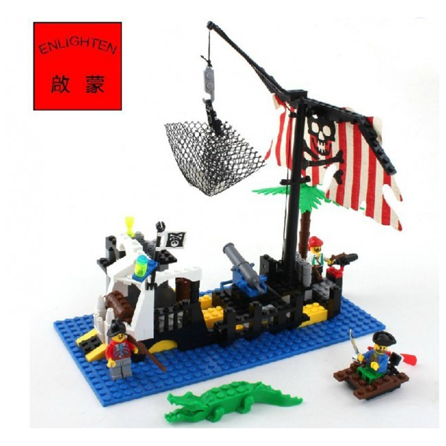 Joc tip Lego Pluta Piratilor Vasul Scufundat Enlighten 302 cu 238 Piese