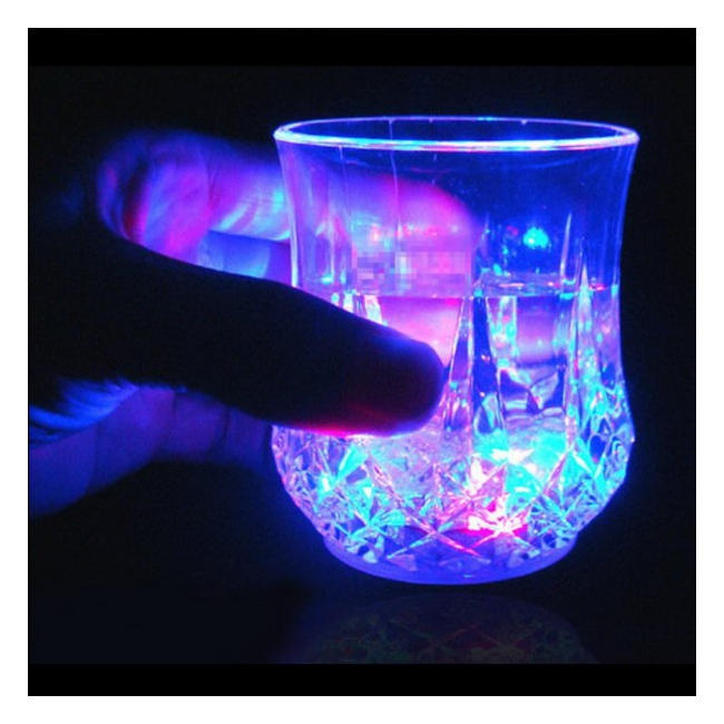 Pahar cu LED-uri Colorate pentru Bauturi Petrecere 200ml