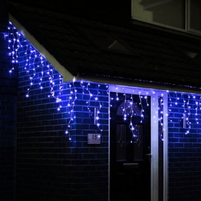 Instalatii De Craciun Luminite De Craciun Turturi Luminosi Perdea